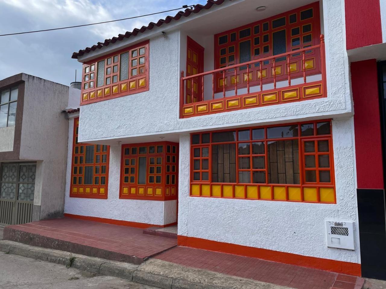 La Del Apartment *
